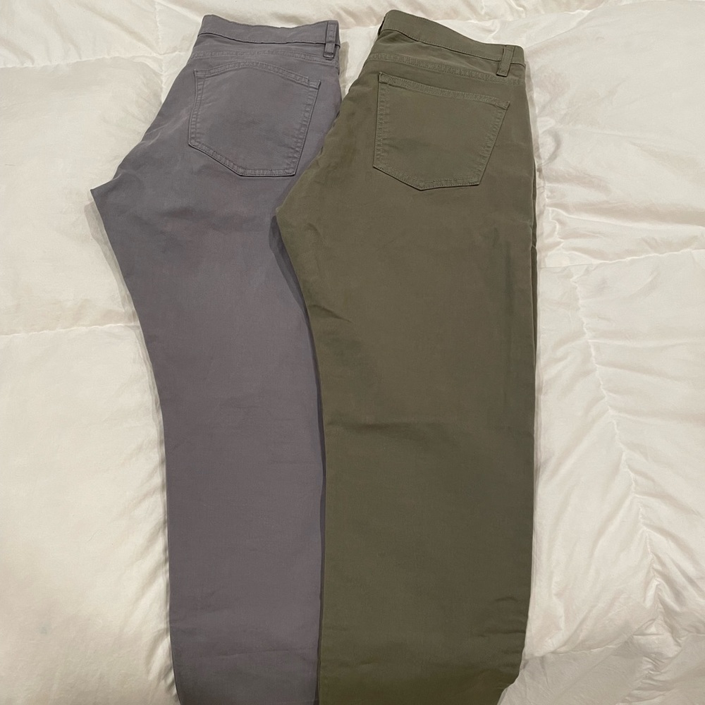 Flint and Tinder 365 Pants Slim 31x30 in Light Grey and Sage from Huckberry